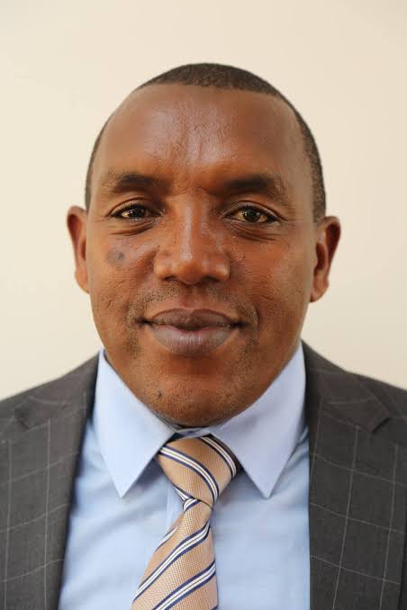 Portrait of Hezron Mwangi Gachui