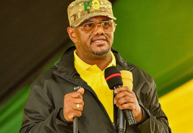 Hassan Omar Hassan cover photo